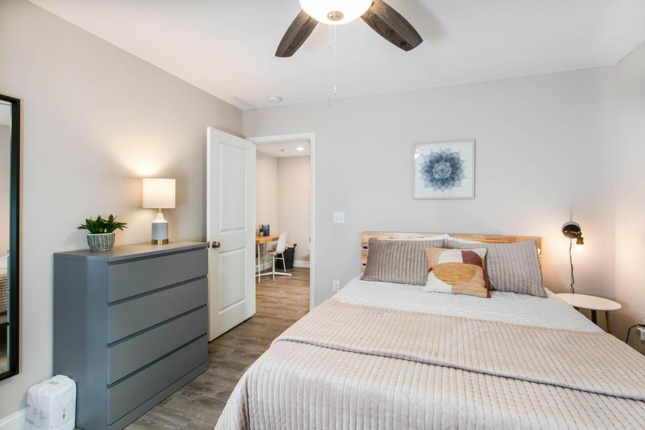 Family Oasis W/ Loft & Firepit: Convenient *