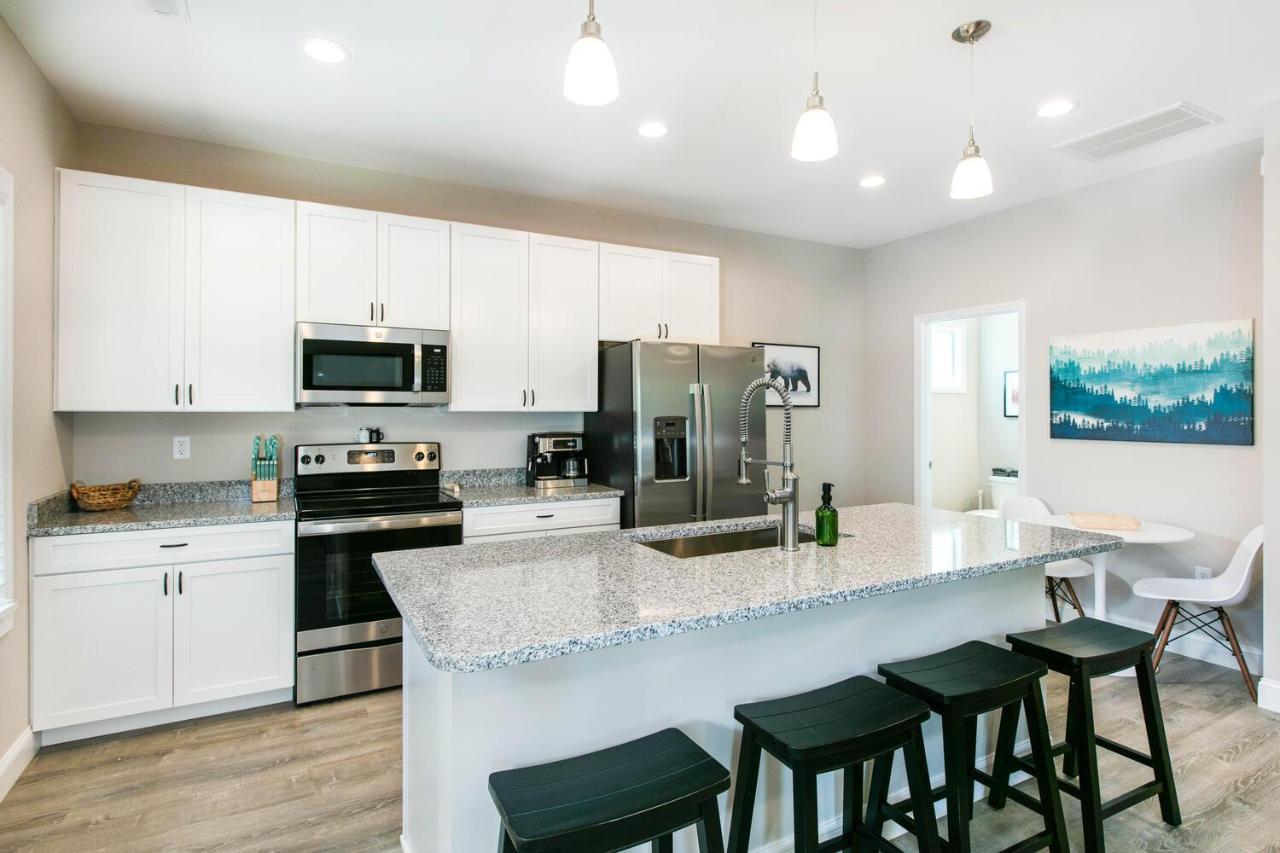 Family Oasis W/ Loft & Firepit: Convenient Apartment Asheville