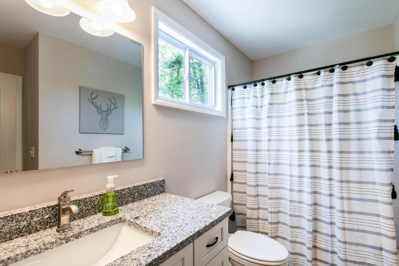 Family Oasis W/ Loft & Firepit: Convenient Apartment Asheville