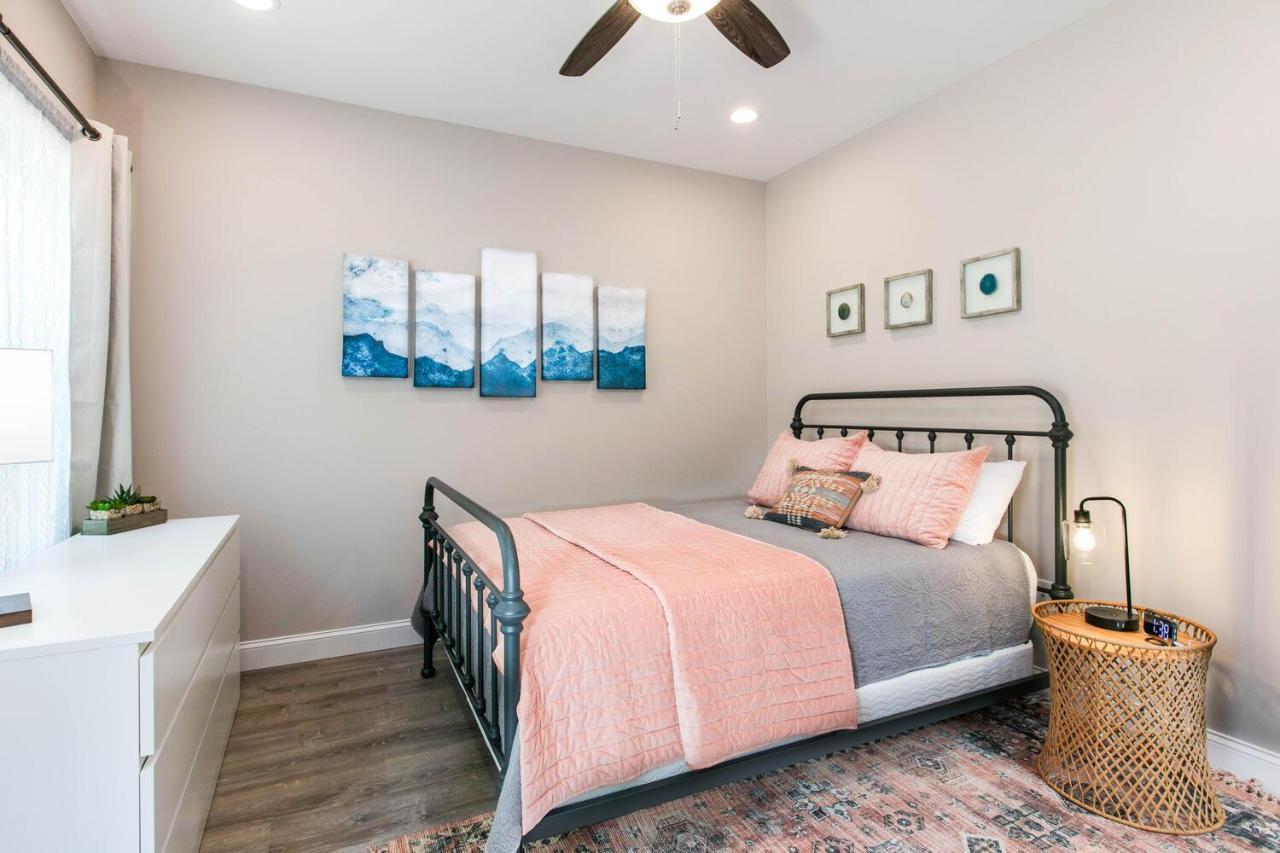Family Oasis W/ Loft & Firepit: Convenient * Asheville